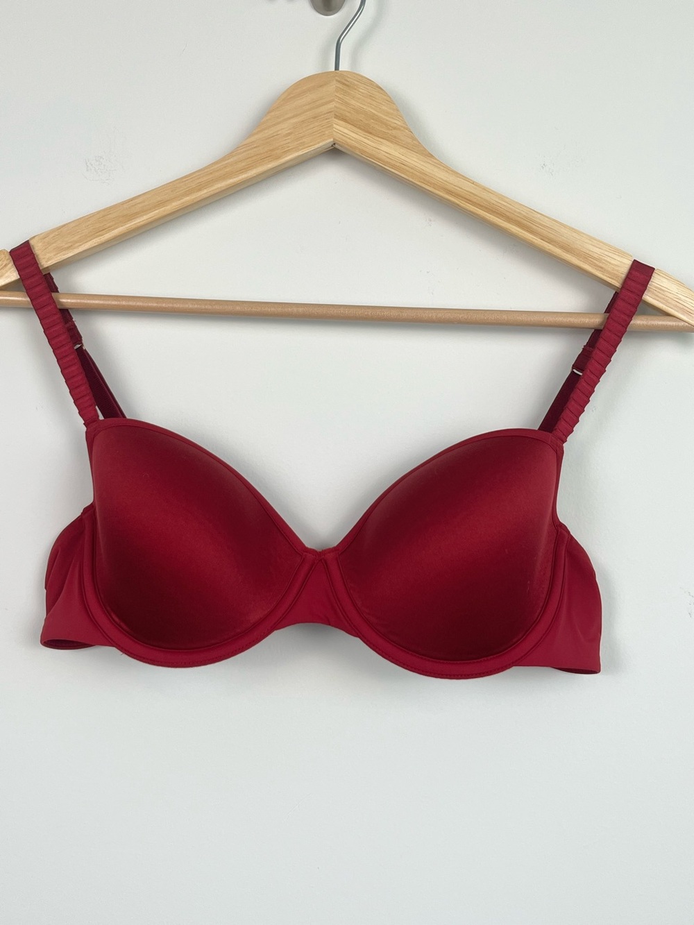ThirdLove berry pink underwire adjustable strap bra, size 34B 1/2.